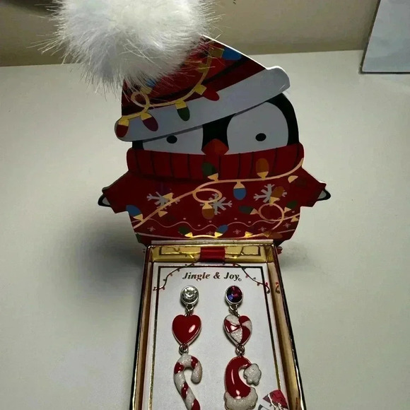 Jingle & Joy Holiday Earrings New - Picture 3 of 5